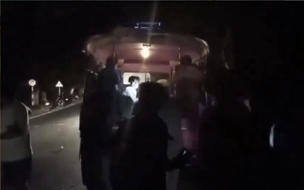 Odisha Bus Overturned : ओडिशा में फिरिंगिया के पास पलटी बस, दो की मौत नौ लोग घायल