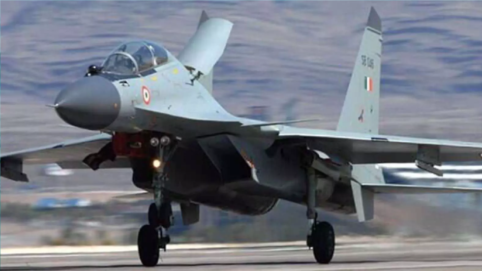 IAF Plane Crash: महाराष्ट्र के नासिक में हादसा, वायुसेना का सुखोई लड़ाकू विमान क्रैश, 2 पायलट थे सवार