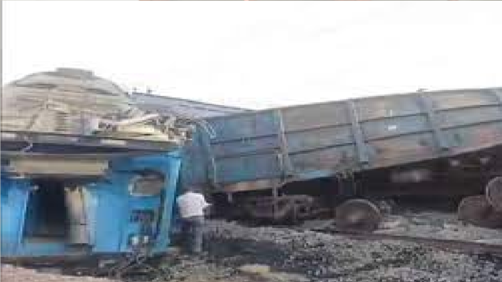 Train Accident: पंजाब में भीषण रेल हादसा, दो मालगाड़ियों की हुई टक्कर, 2 लोको पायलट घायल